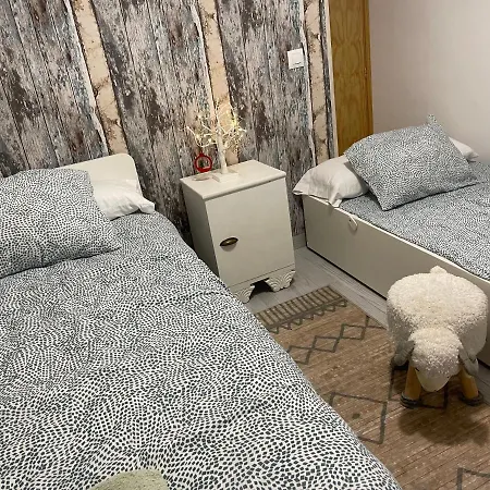 La Casa De La Abuela Desi Hébergement de vacances